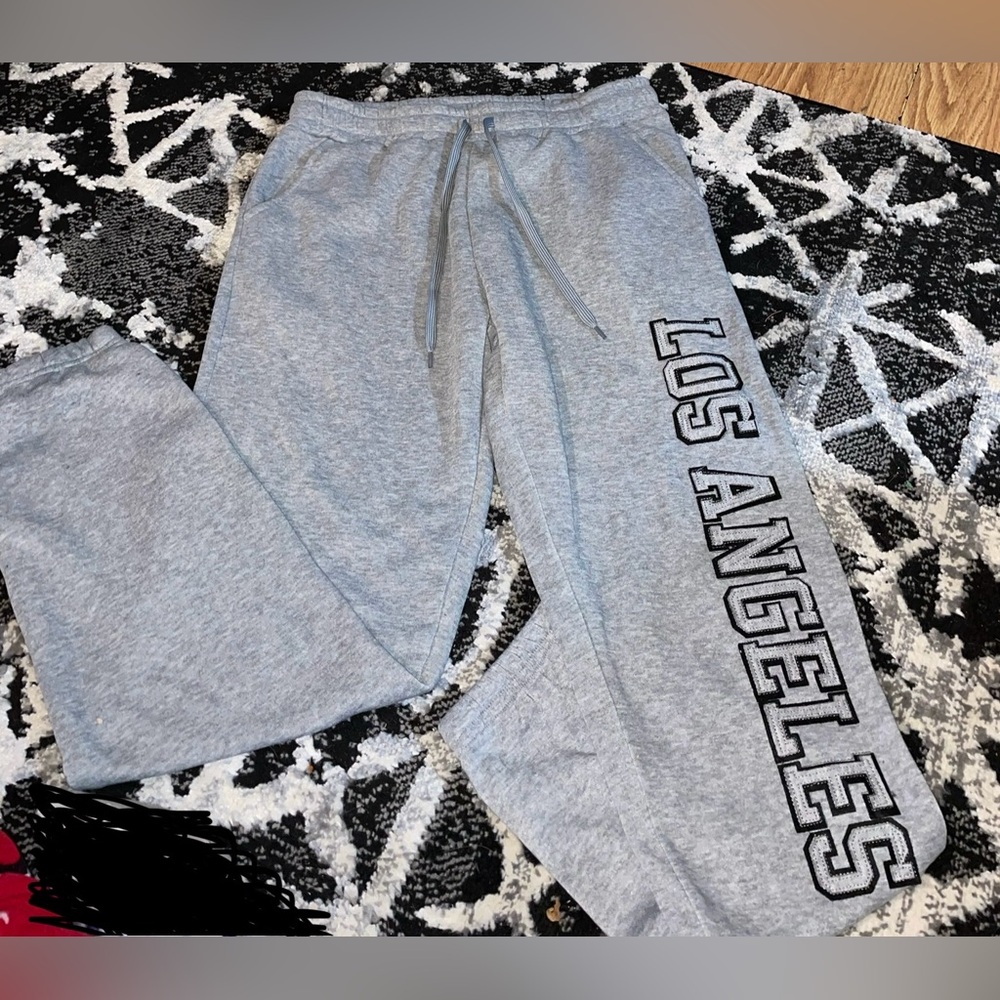 THRILL PANTS 🧚🏻‍♂️